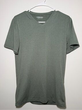 CoolKeep Men’s Performance V Neck Sleep Tee Small